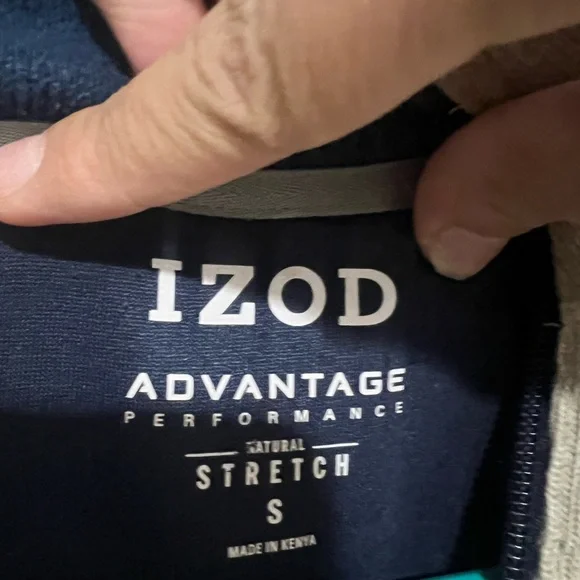 Izod quarter zip up - Picture 3 of 4